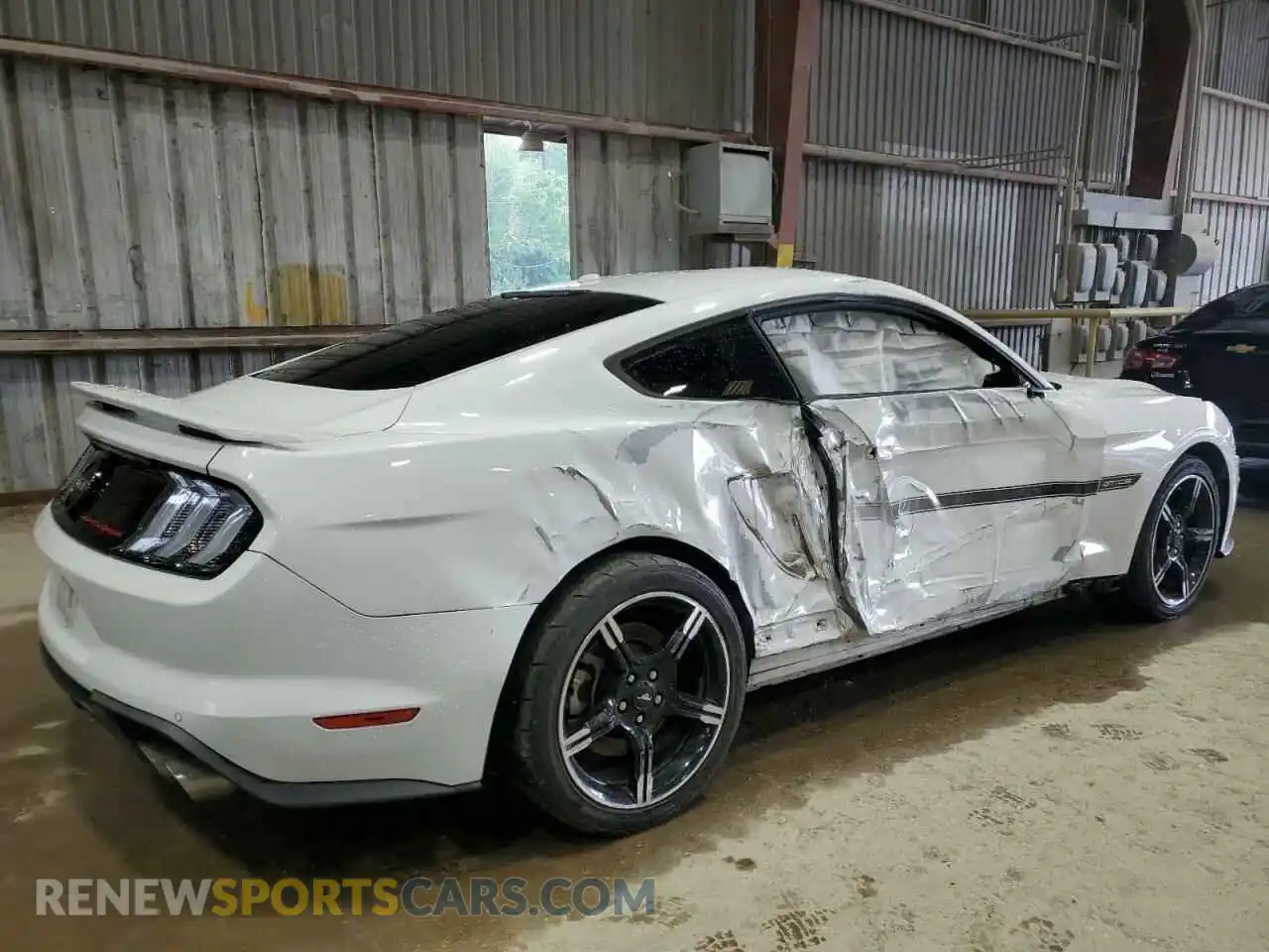 3 Photograph of a damaged car 1FA6P8CF5L5126582 FORD MUSTANG 2020