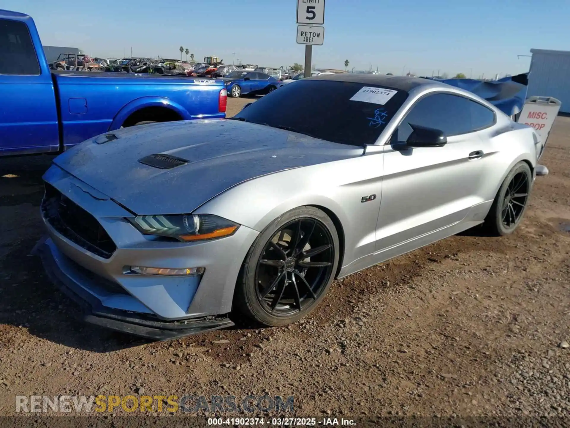 2 Photograph of a damaged car 1FA6P8CF8L5111400 FORD MUSTANG 2020