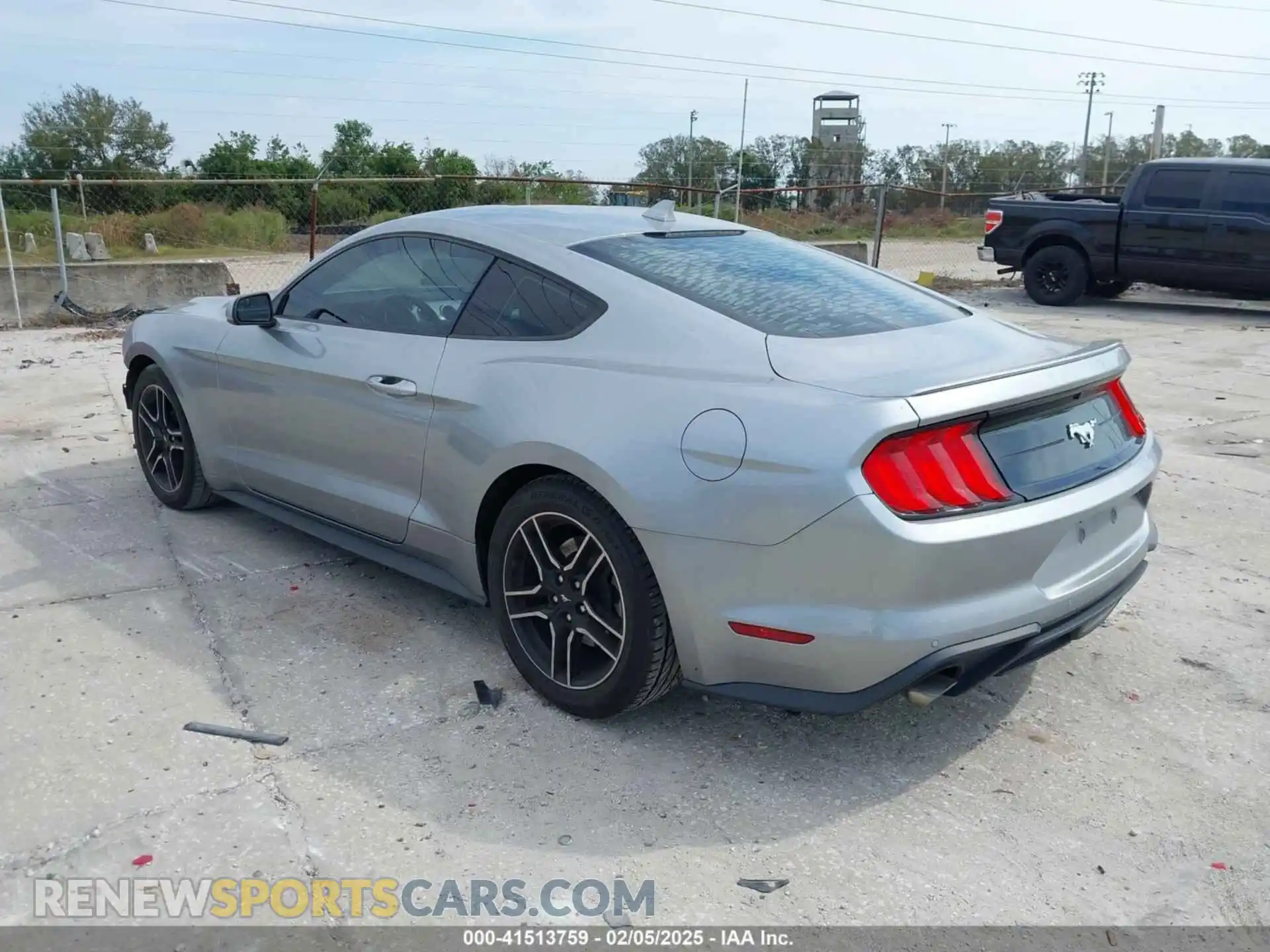 3 Фотография поврежденного автомобиля 1FA6P8TH6L5145577 FORD MUSTANG 2020