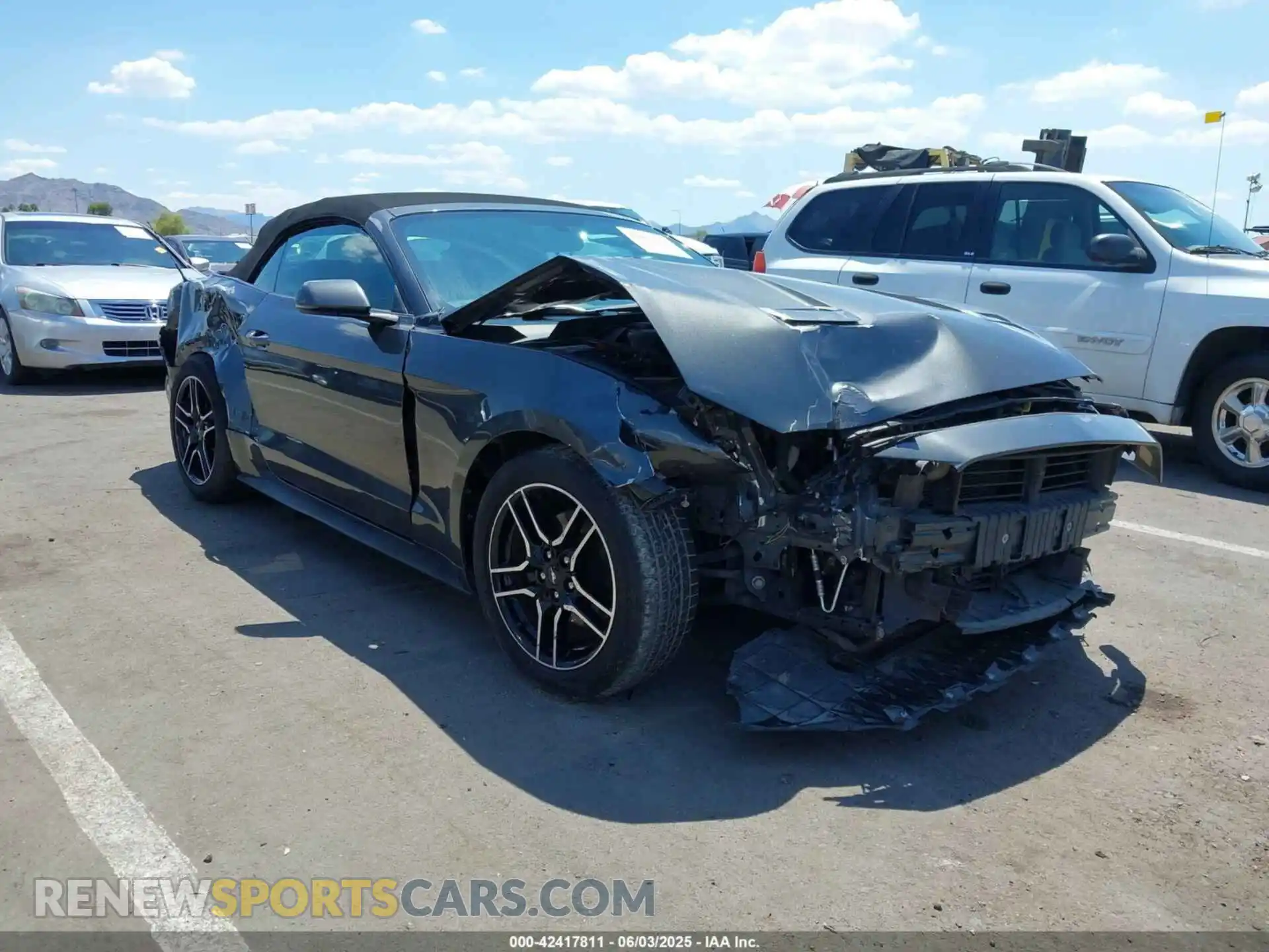 1 Photograph of a damaged car 1FATP8UH2L5118958 FORD MUSTANG 2020