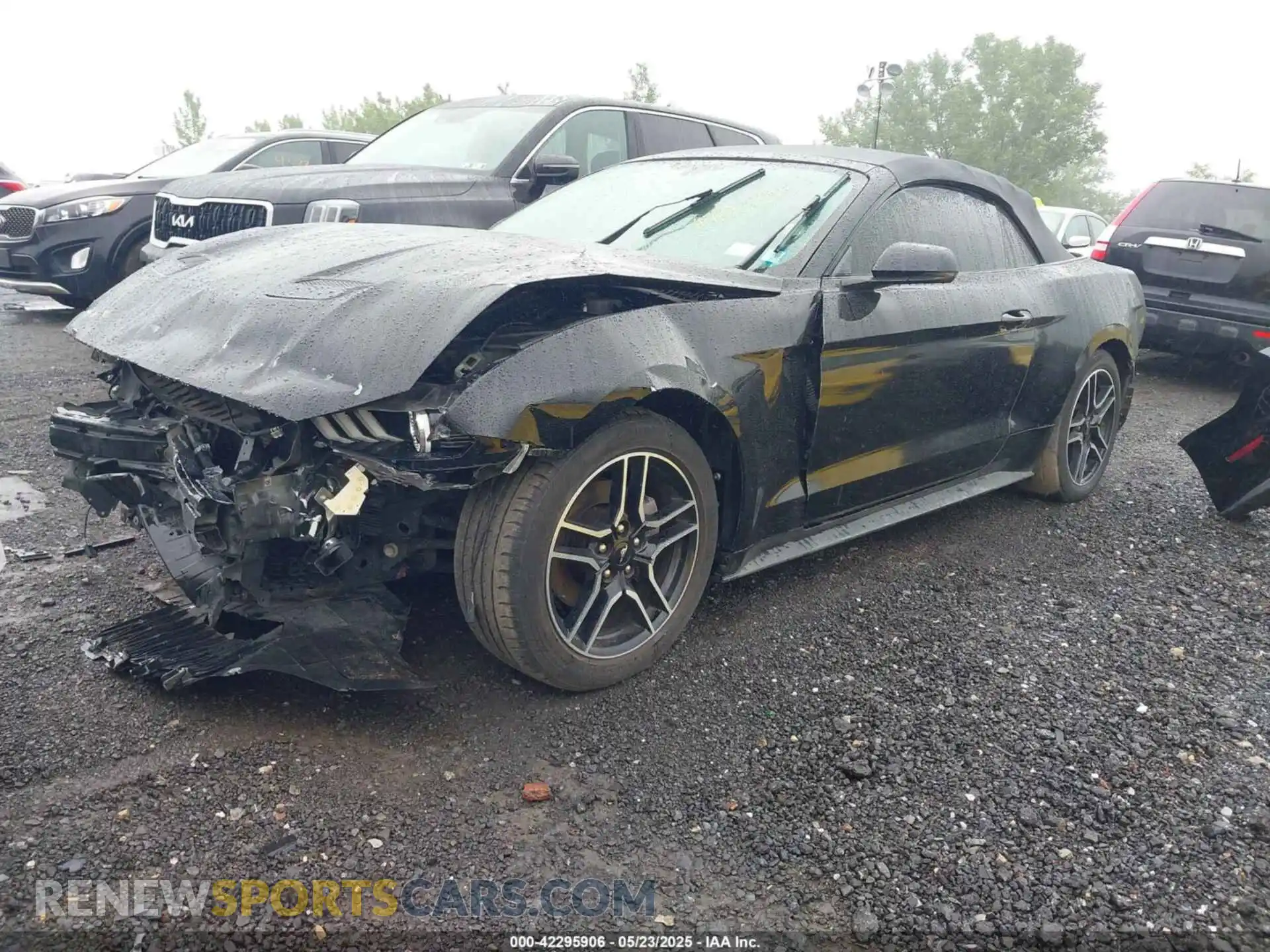 2 Photograph of a damaged car 1FATP8UH7L5131625 FORD MUSTANG 2020