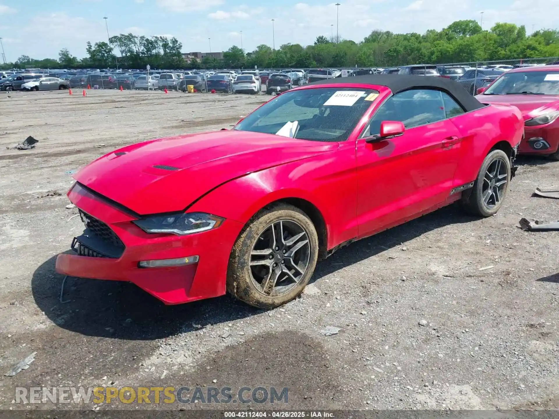 2 Photograph of a damaged car 1FATP8UH9L5131660 FORD MUSTANG 2020