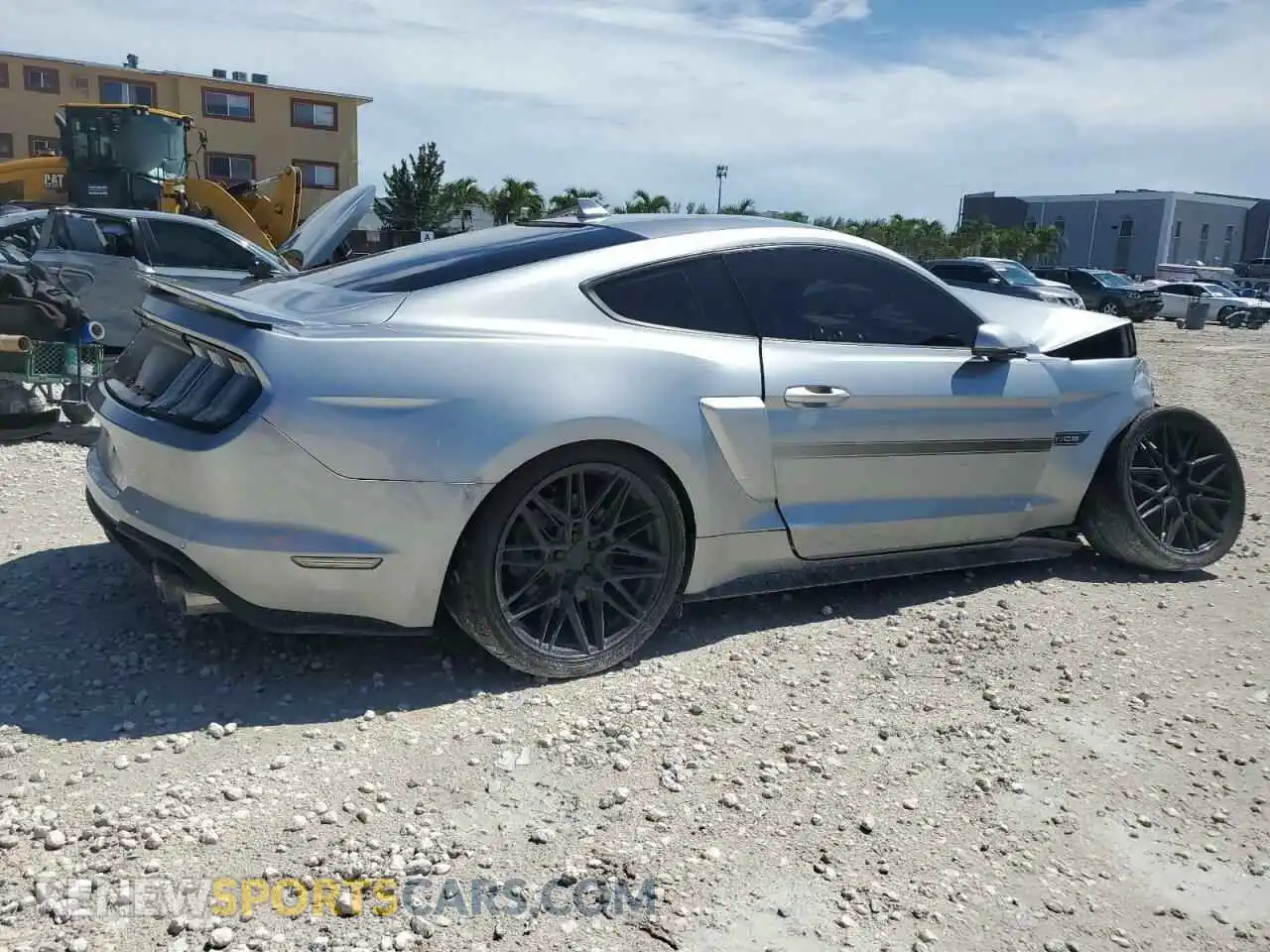 3 Photograph of a damaged car 1FA6P8CF1M5137824 FORD MUSTANG 2021
