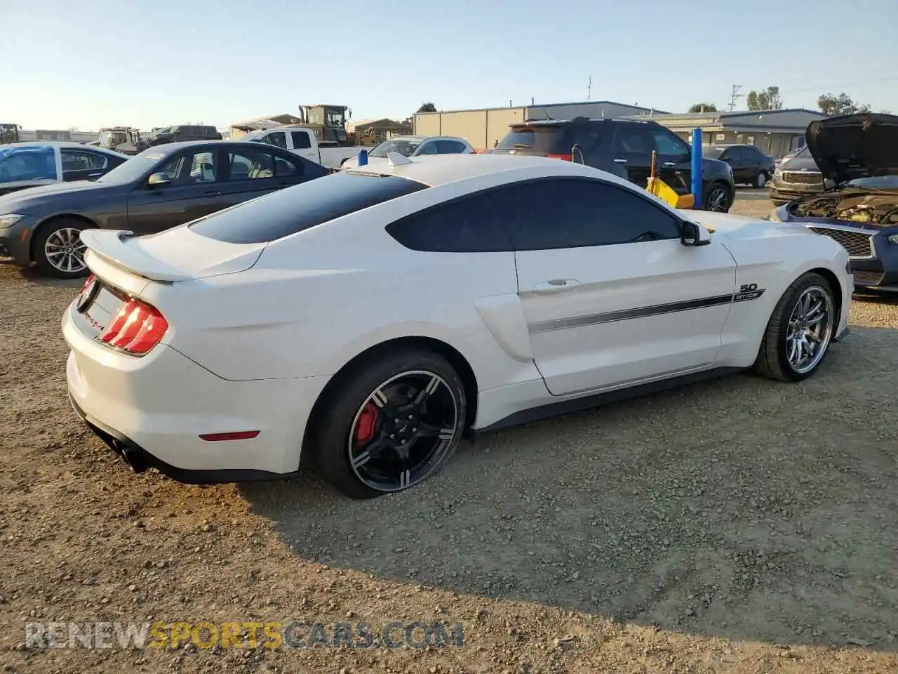 3 Фотография поврежденного автомобиля 1FA6P8CF2M5118134 FORD MUSTANG 2021