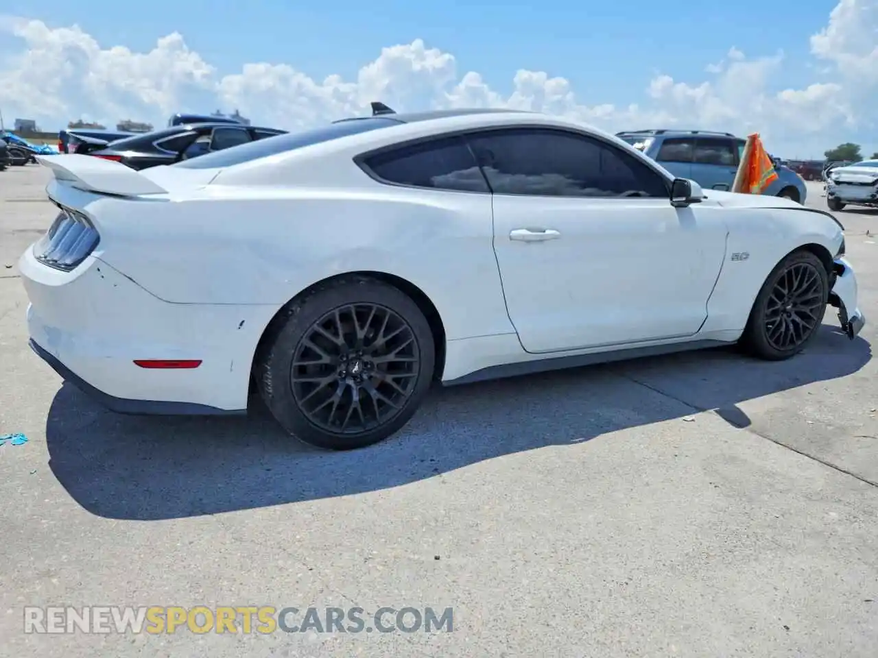 3 fotografías del automóvil dañado 1FA6P8CF2M5128999 FORD MUSTANG 2021