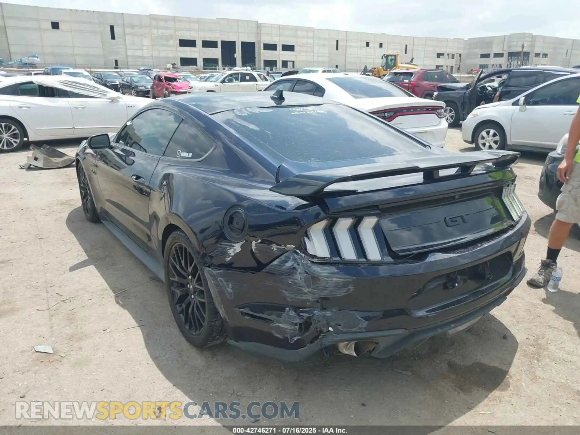 3 Photograph of a damaged car 1FA6P8CF3M5121947 FORD MUSTANG 2021