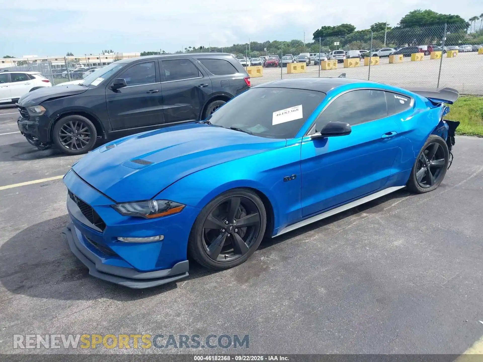 2 Фотография поврежденного автомобиля 1FA6P8CF8M5128392 FORD MUSTANG 2021