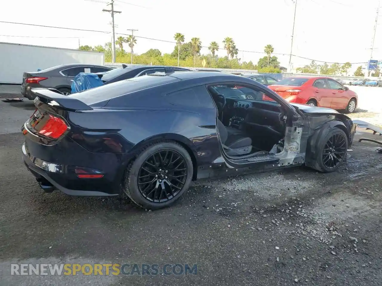 3 fotografías del automóvil dañado 1FA6P8CF8M5133172 FORD MUSTANG 2021