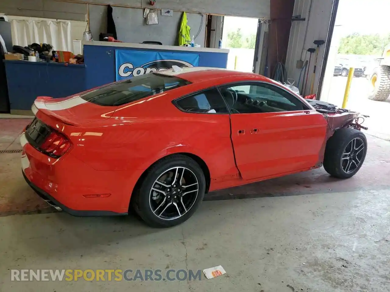 3 Фотография поврежденного автомобиля 1FA6P8CF8M5142986 FORD MUSTANG 2021