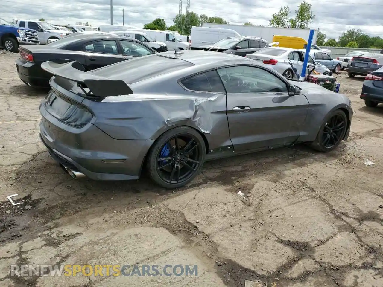 3 Photograph of a damaged car 1FA6P8SJ8M5502165 FORD MUSTANG 2021