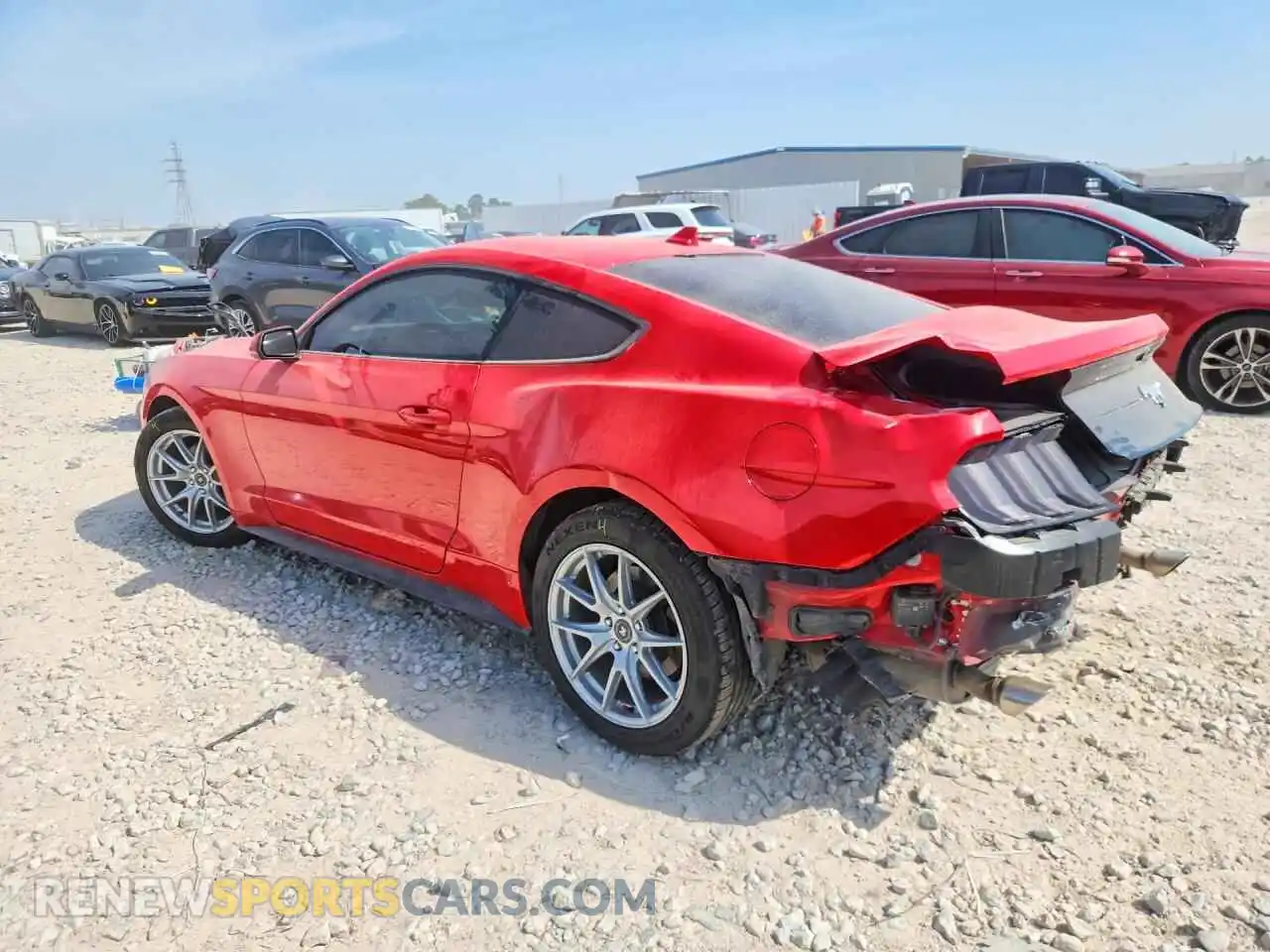 2 fotografías del automóvil dañado 1FA6P8TH5M5153686 FORD MUSTANG 2021