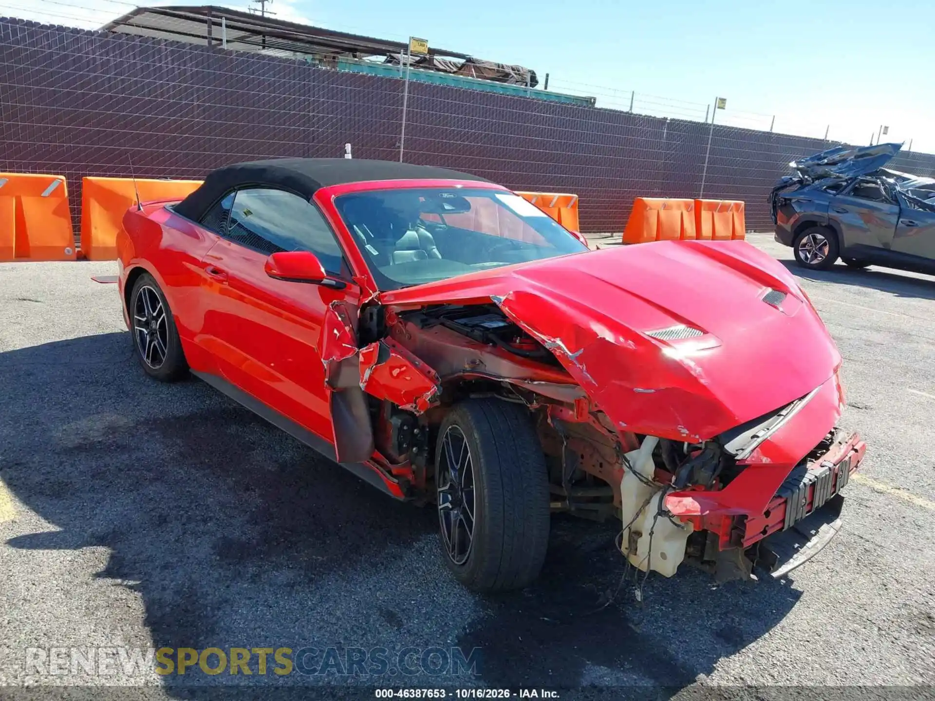1 Photograph of a damaged car 1FATP8UH2M5101322 FORD MUSTANG 2021