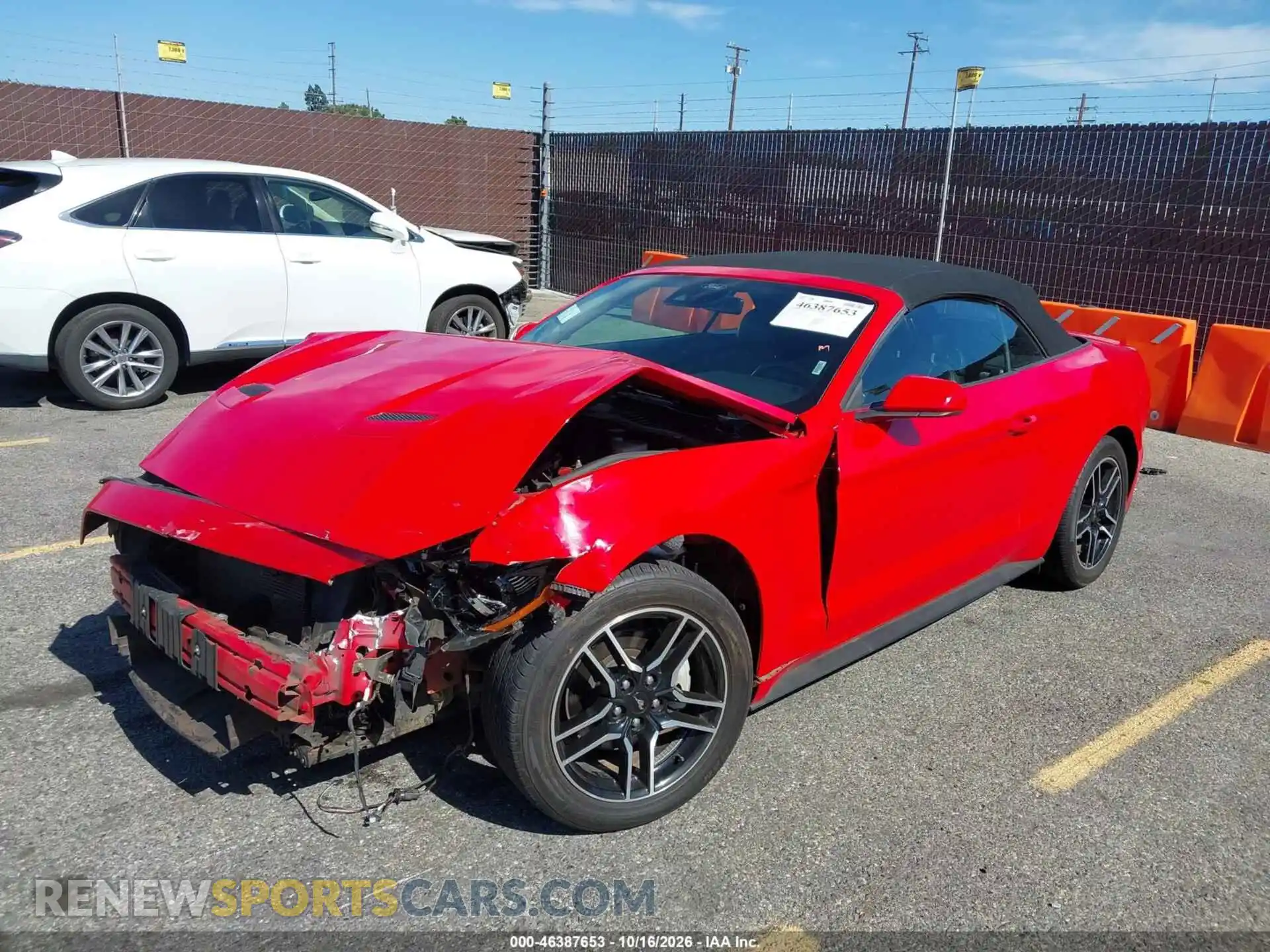 2 Photograph of a damaged car 1FATP8UH2M5101322 FORD MUSTANG 2021