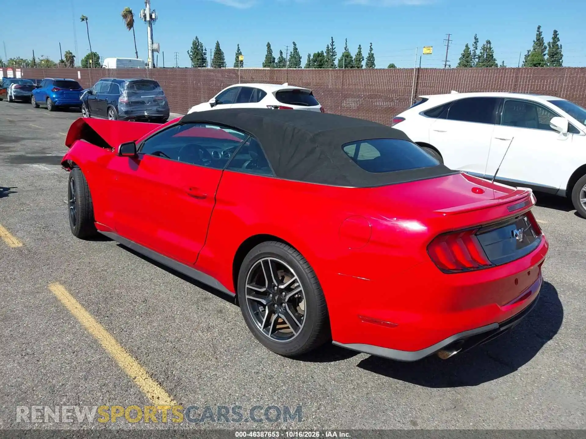 3 Photograph of a damaged car 1FATP8UH2M5101322 FORD MUSTANG 2021