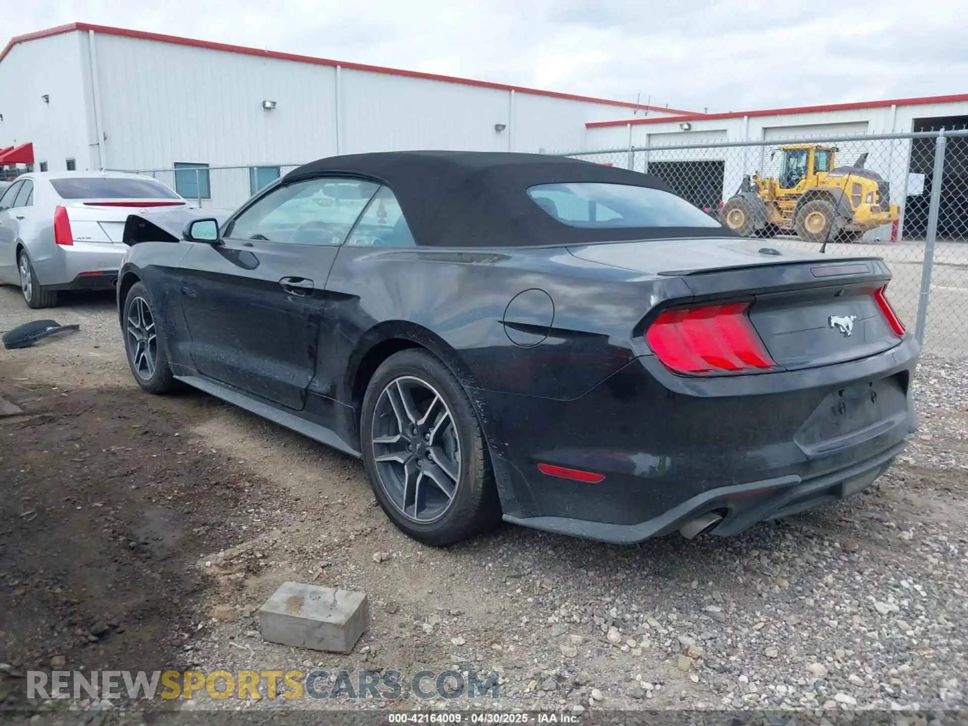 3 Photograph of a damaged car 1FATP8UH2M5120226 FORD MUSTANG 2021