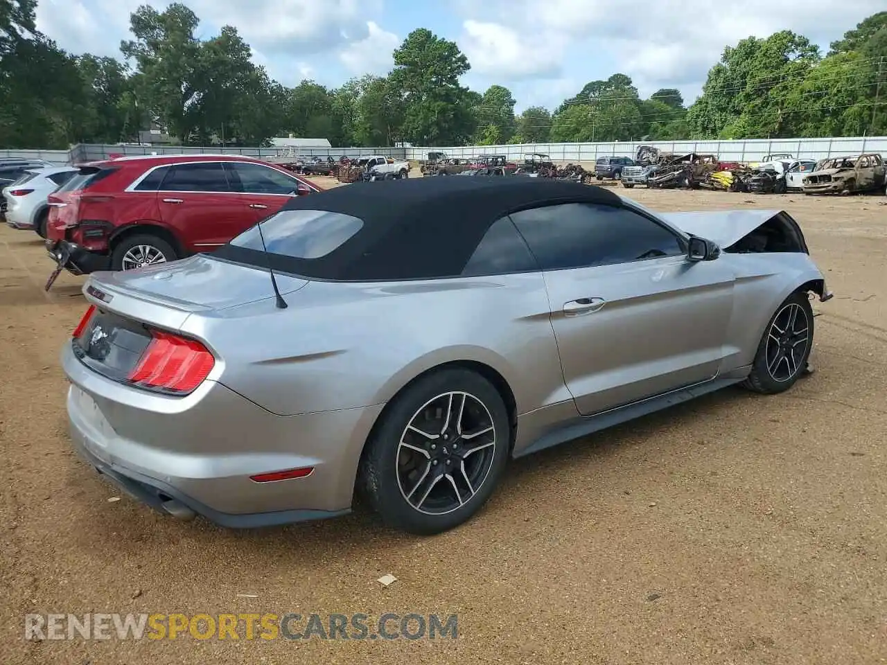 3 Photograph of a damaged car 1FATP8UH4M5119983 FORD MUSTANG 2021