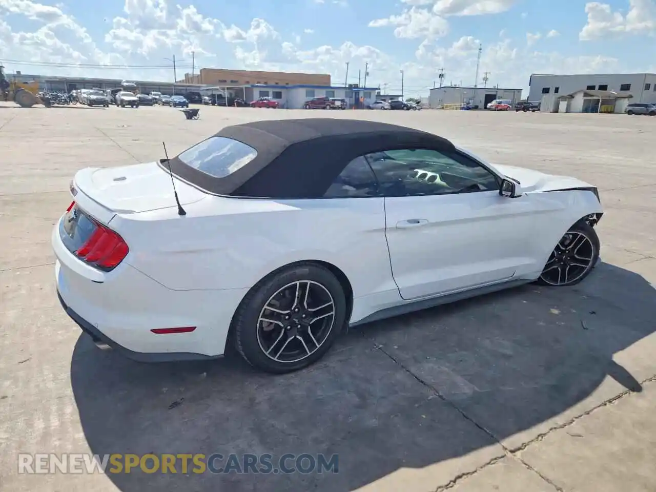 3 Photograph of a damaged car 1FATP8UH5M5103744 FORD MUSTANG 2021