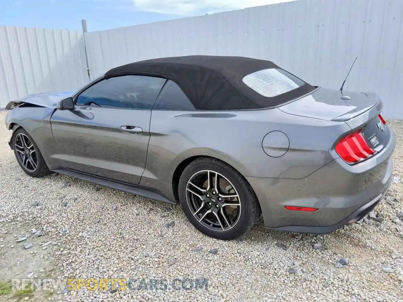 2 Фотография поврежденного автомобиля 1FATP8UH5M5122293 FORD MUSTANG 2021