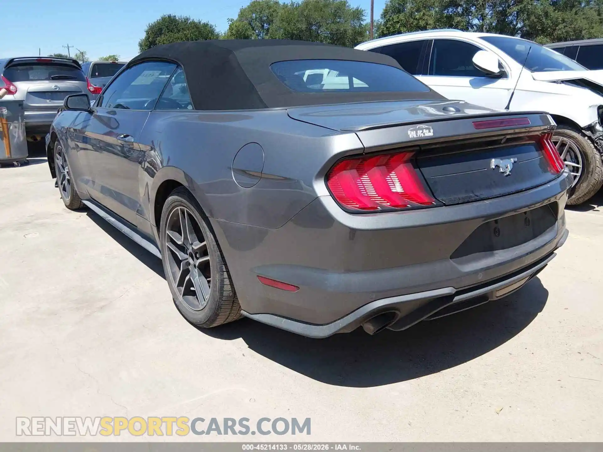 3 Photograph of a damaged car 1FATP8UH8M5120750 FORD MUSTANG 2021