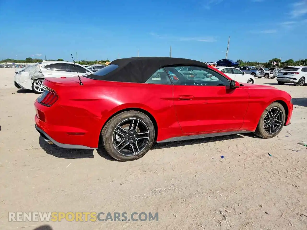 3 fotografías del automóvil dañado 1FATP8UH9M5129649 FORD MUSTANG 2021