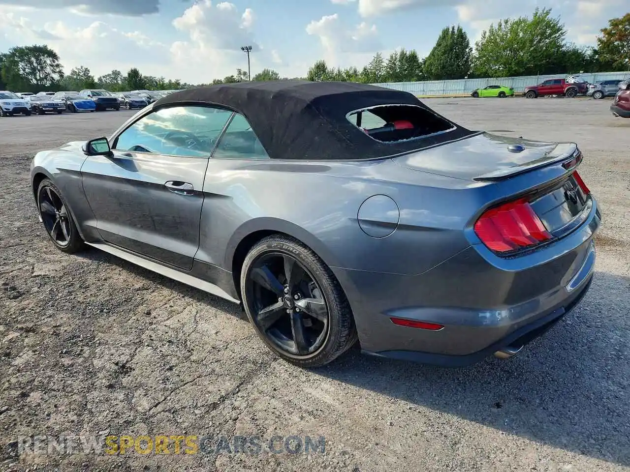 2 Photograph of a damaged car 1FATP8UH9M5139467 FORD MUSTANG 2021
