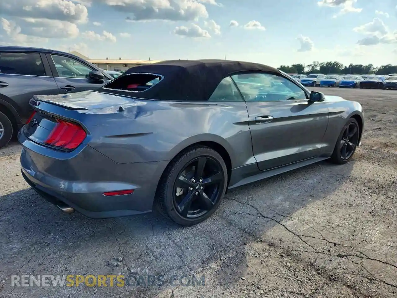 3 Photograph of a damaged car 1FATP8UH9M5139467 FORD MUSTANG 2021