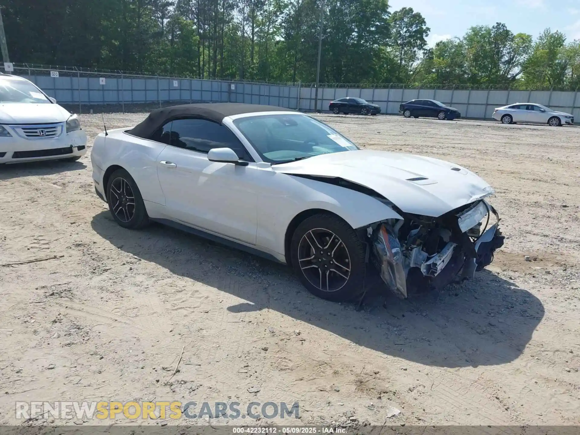 1 Photograph of a damaged car 1FATP8UHXM5102315 FORD MUSTANG 2021