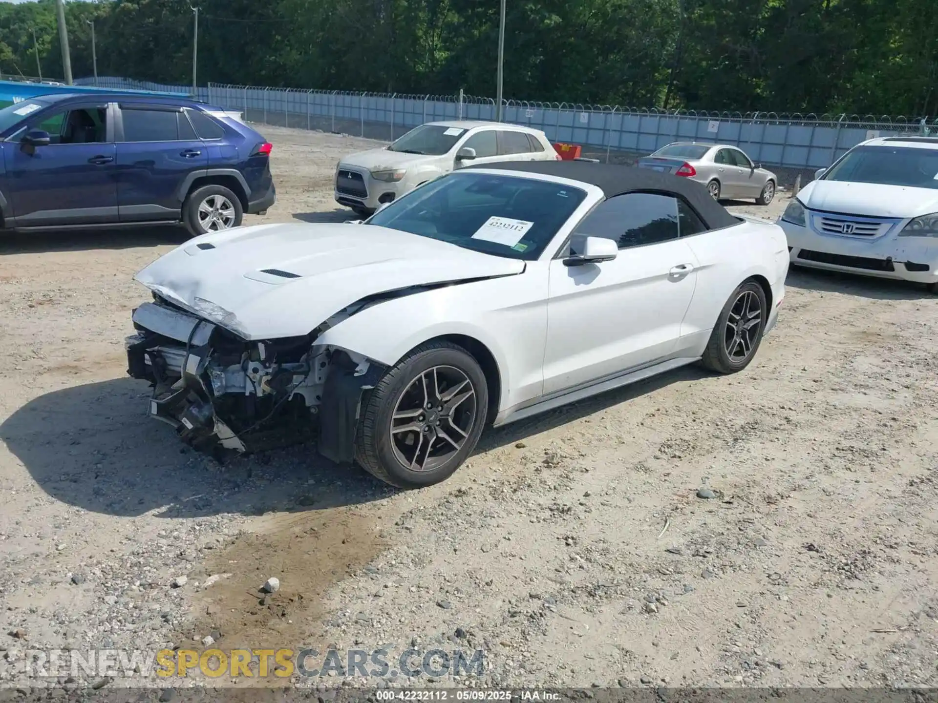 2 Photograph of a damaged car 1FATP8UHXM5102315 FORD MUSTANG 2021