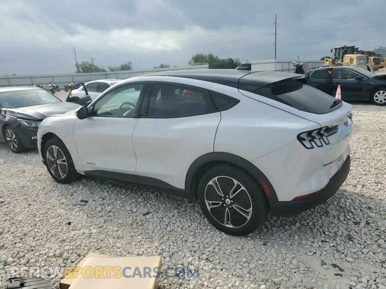 2 Photograph of a damaged car 3FMTK1SS5MMA20190 FORD MUSTANG 2021