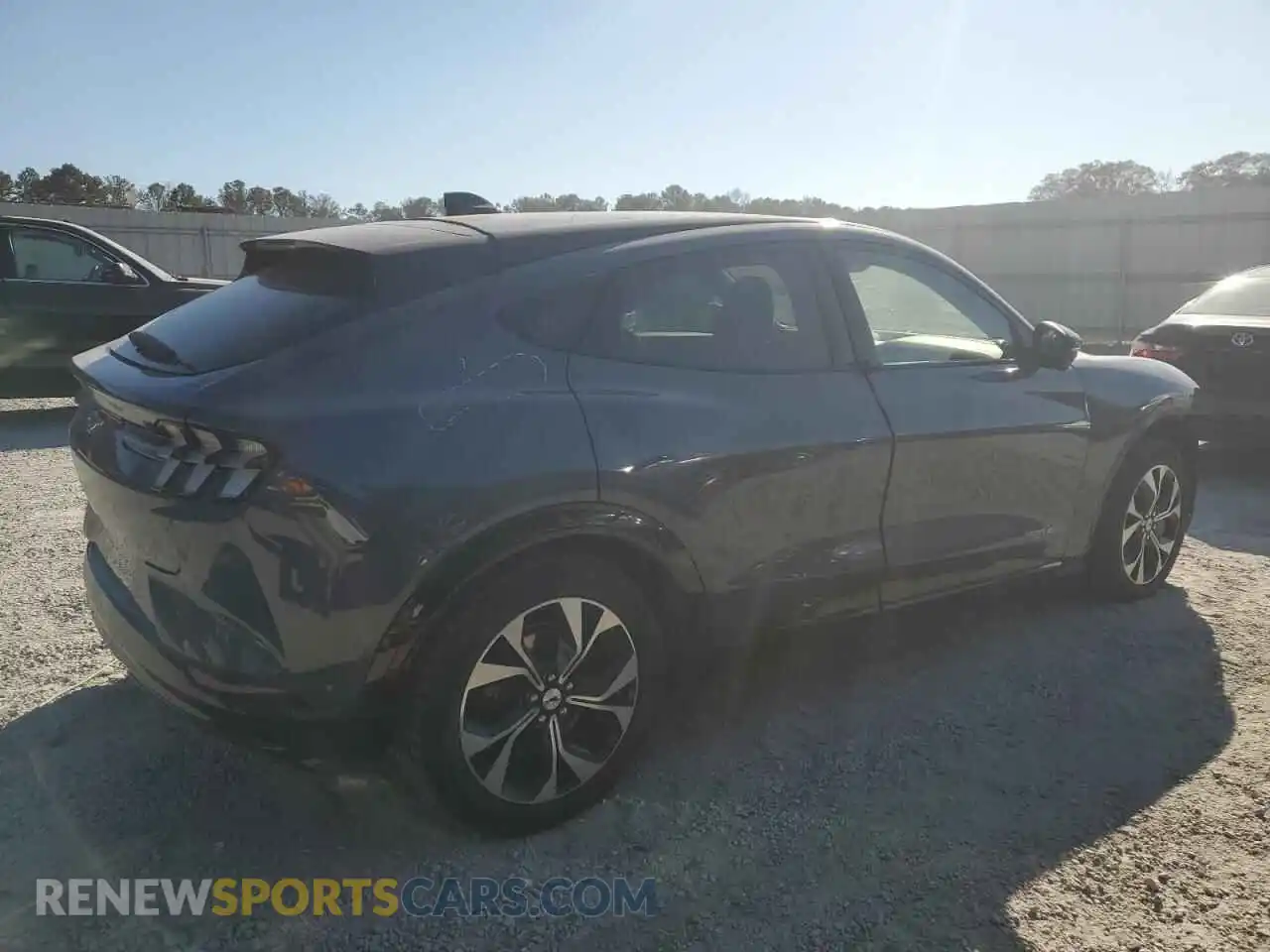 3 Photograph of a damaged car 3FMTK3RM0MMA08239 FORD MUSTANG 2021