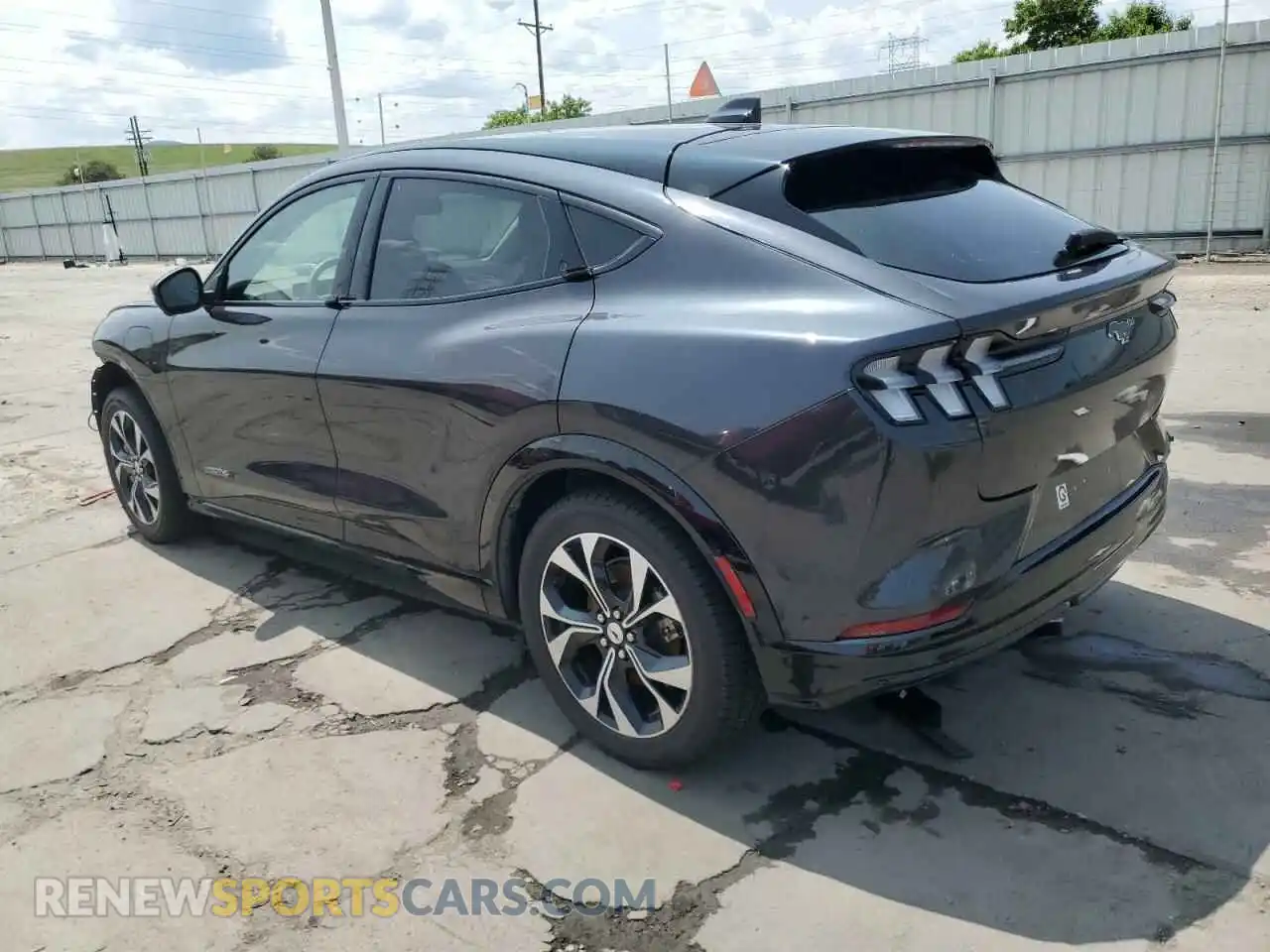 2 Photograph of a damaged car 3FMTK3SU6MMA45791 FORD MUSTANG 2021