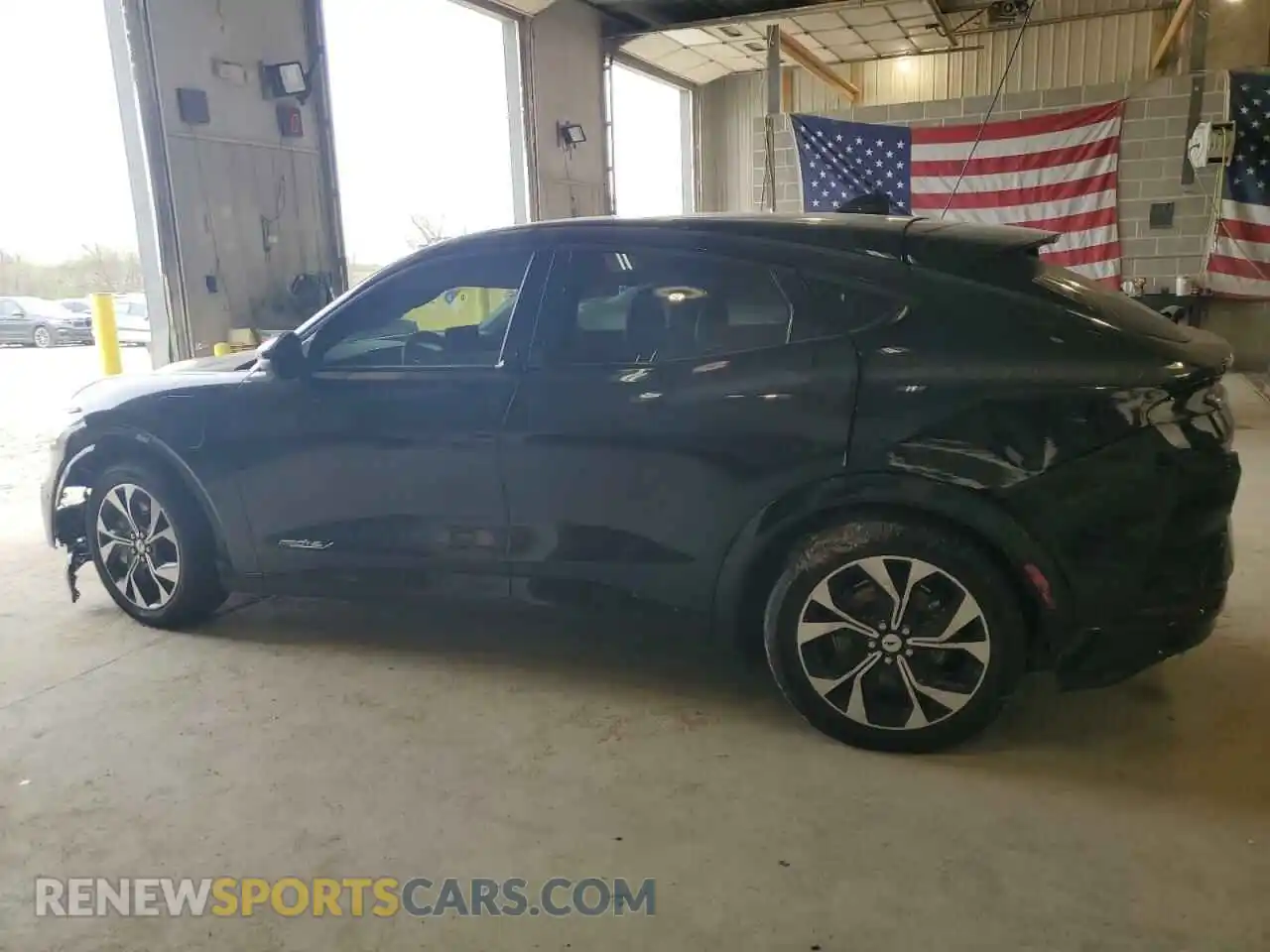 2 Photograph of a damaged car 3FMTK3SU8MMA02456 FORD MUSTANG 2021
