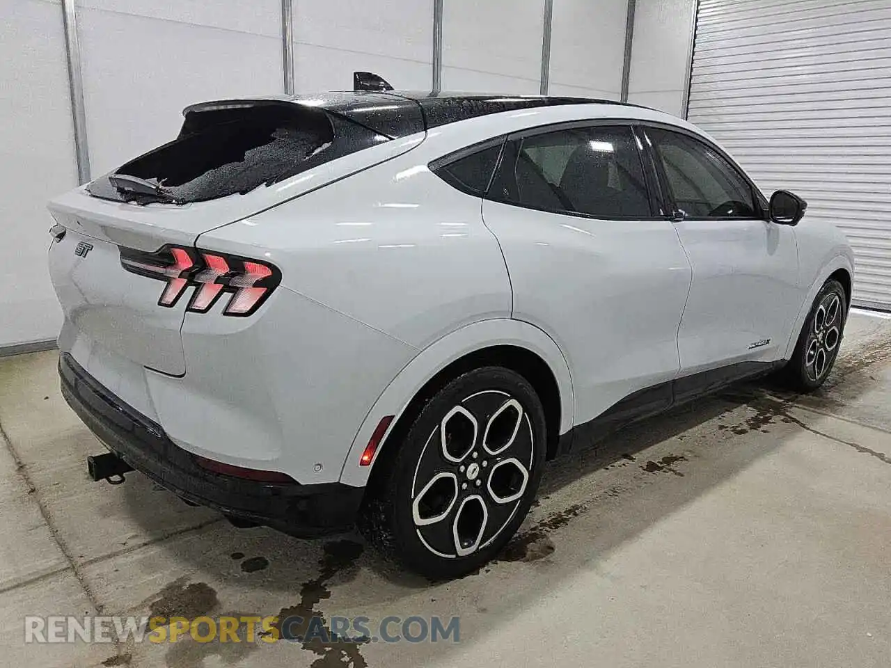 3 Photograph of a damaged car 3FMTK4SE4MME02237 FORD MUSTANG 2021