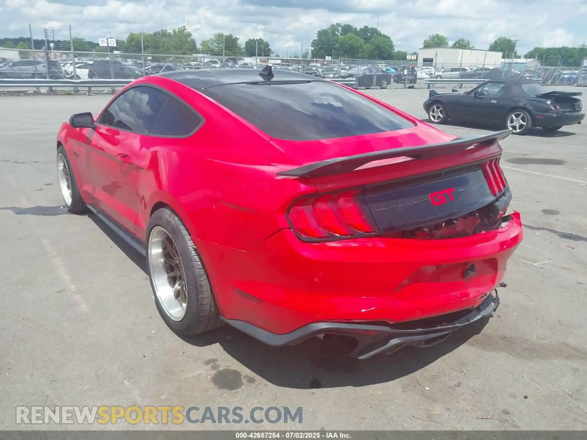 3 Photograph of a damaged car 1FA6P8CF3N5134621 FORD MUSTANG 2022
