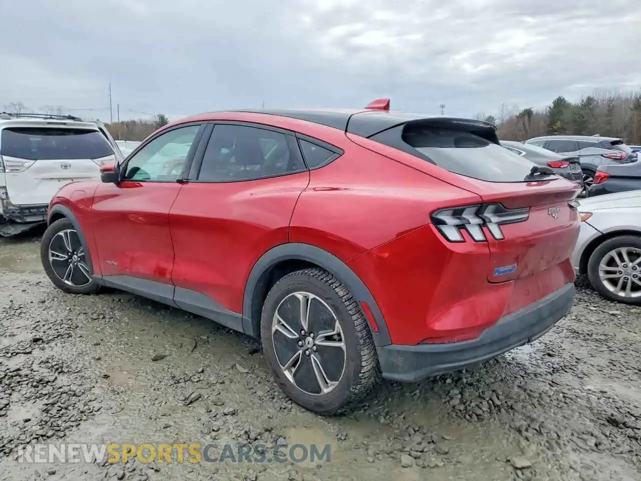 2 Photograph of a damaged car 3FMTK1SS9NMA20341 FORD MUSTANG 2022