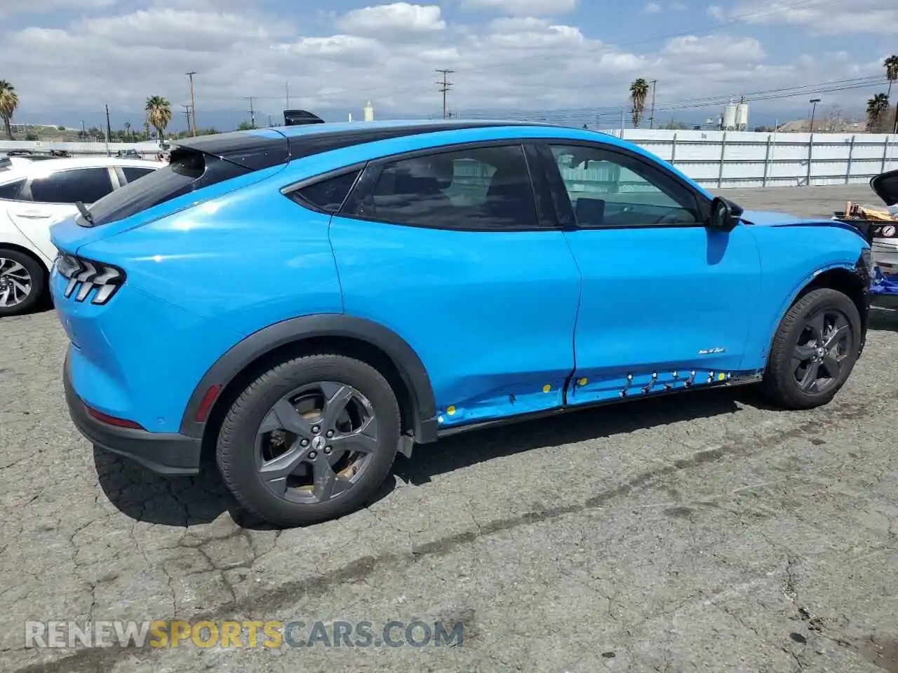 3 Фотография поврежденного автомобиля 3FMTK1RMXPMA07205 FORD MUSTANG 2023