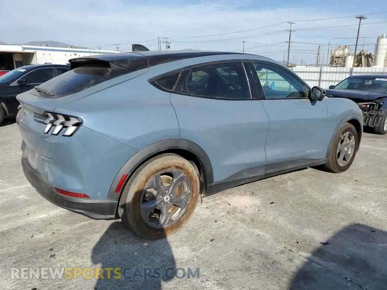 3 Photograph of a damaged car 3FMTK1SS2PMA28672 FORD MUSTANG 2023
