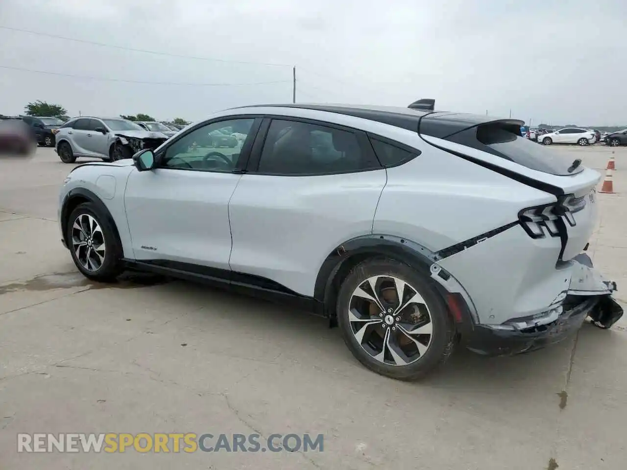 2 Photograph of a damaged car 3FMTK3RM3PMA31793 FORD MUSTANG 2023