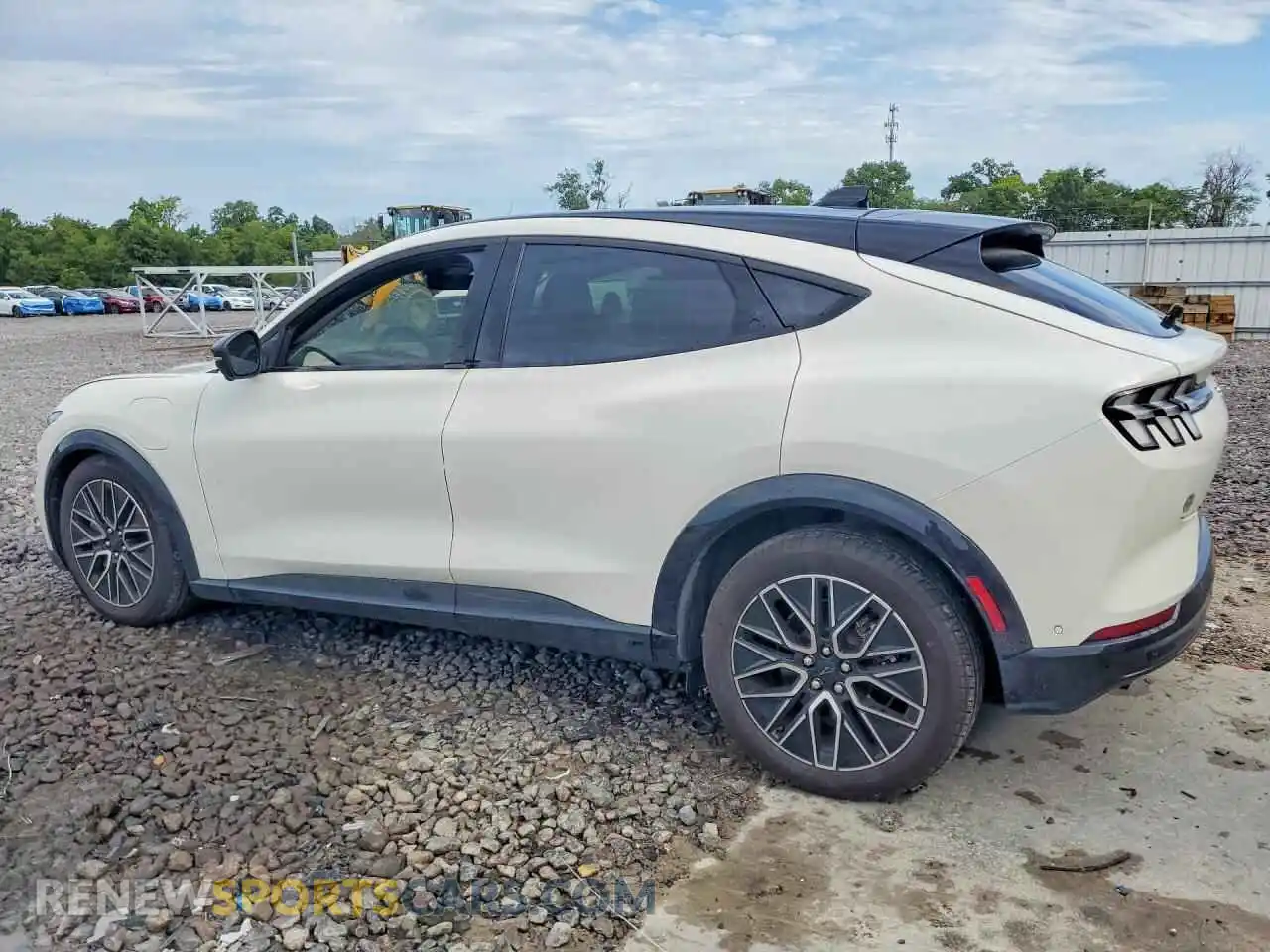 2 Photograph of a damaged car 3FMTK3R74RMA13090 FORD MUSTANG 2024