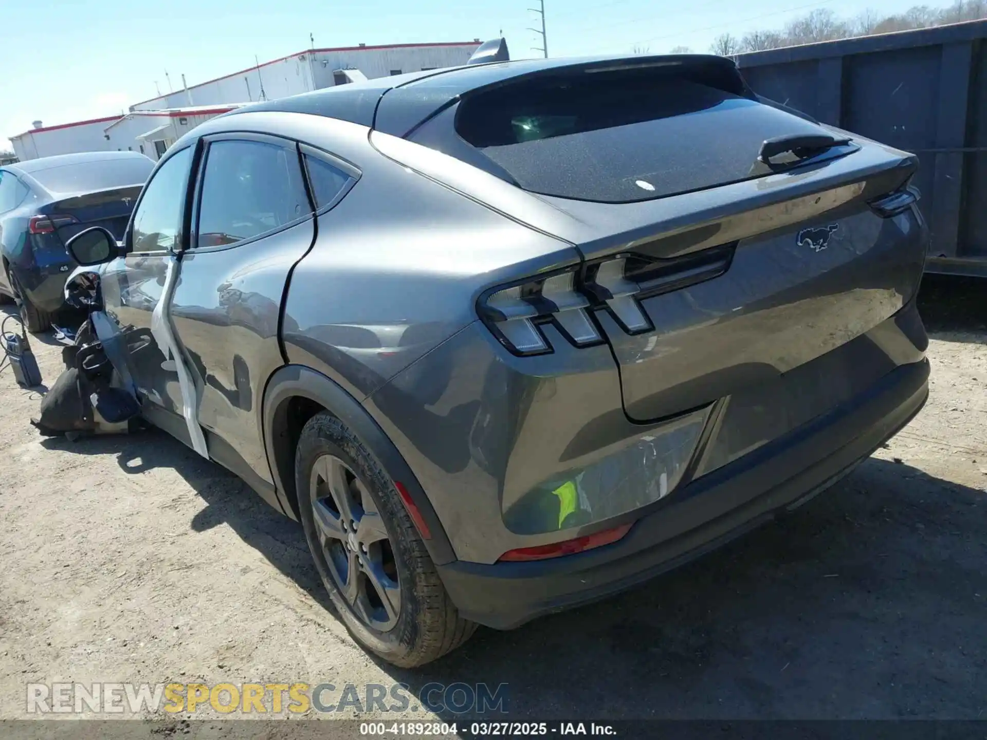 3 Photograph of a damaged car 3FMTK1SS4MMA34887 FORD MUSTANG MACH-E 2021