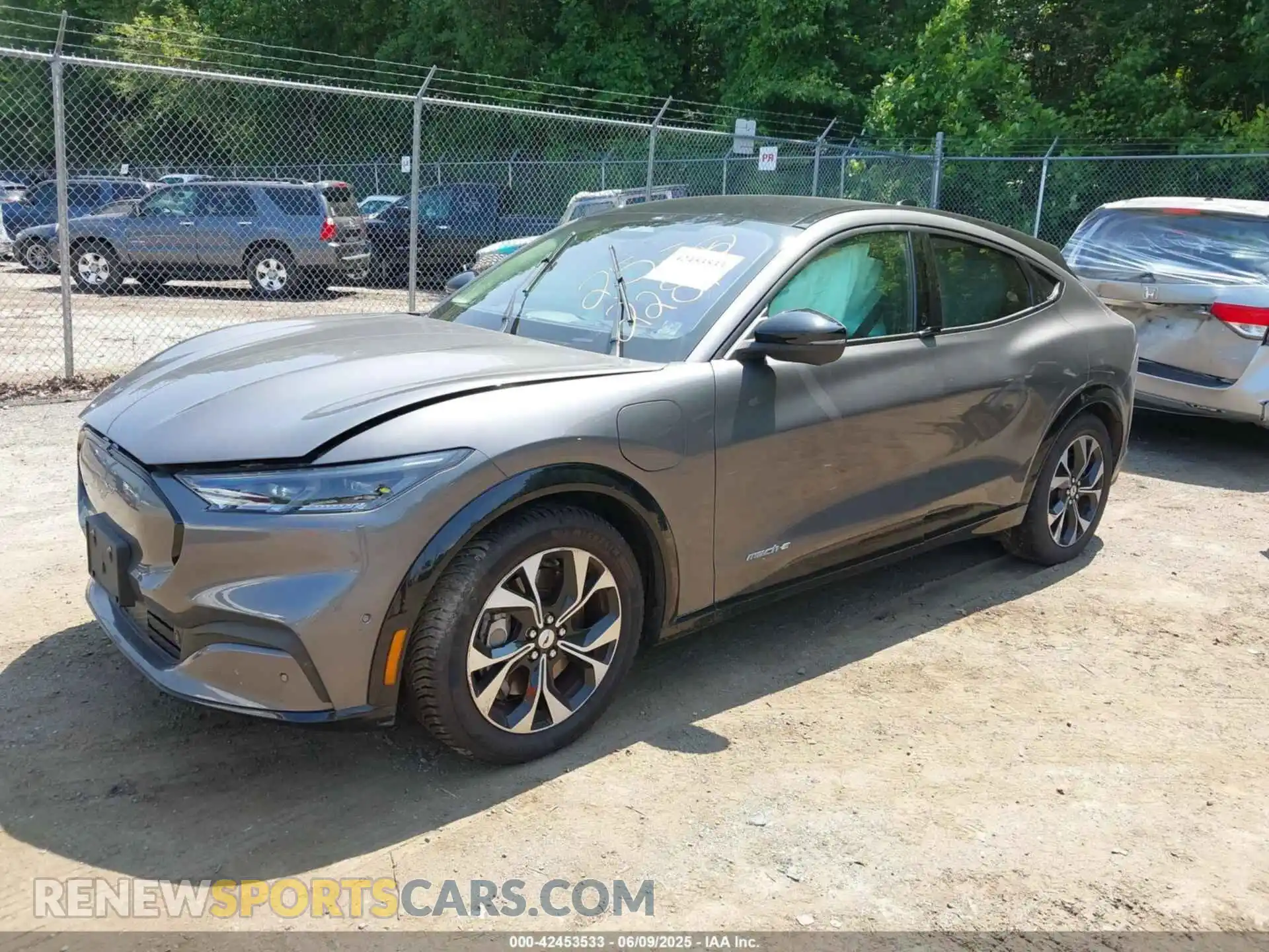 2 Photograph of a damaged car 3FMTK3RM7MMA20498 FORD MUSTANG MACH-E 2021