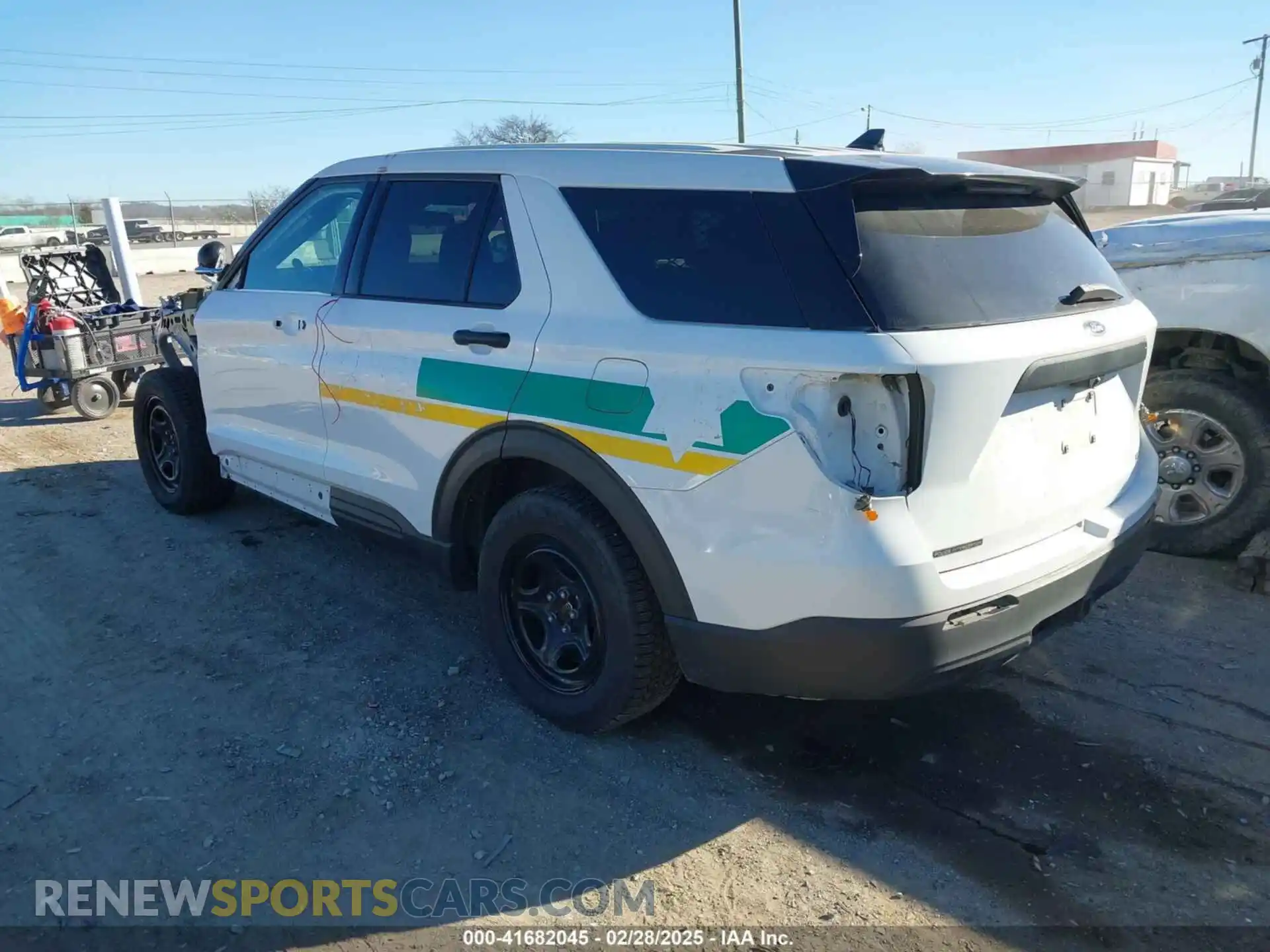 3 Photograph of a damaged car 1FM5K8AB6LGC51286 FORD POLICE INTERCEPTOR 2020