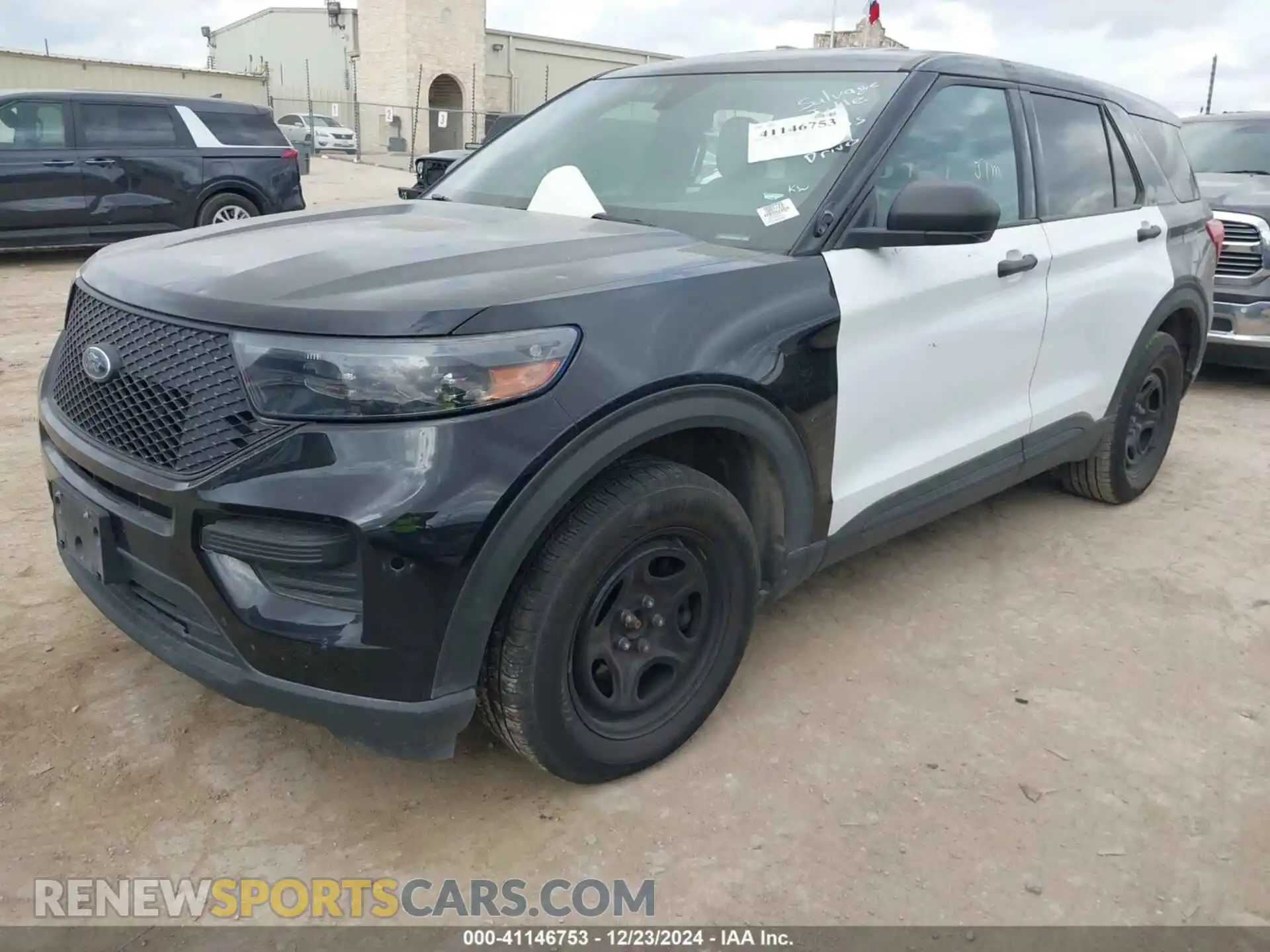 2 Photograph of a damaged car 1FM5K8AB1MGA24900 FORD POLICE INTERCEPTOR 2021