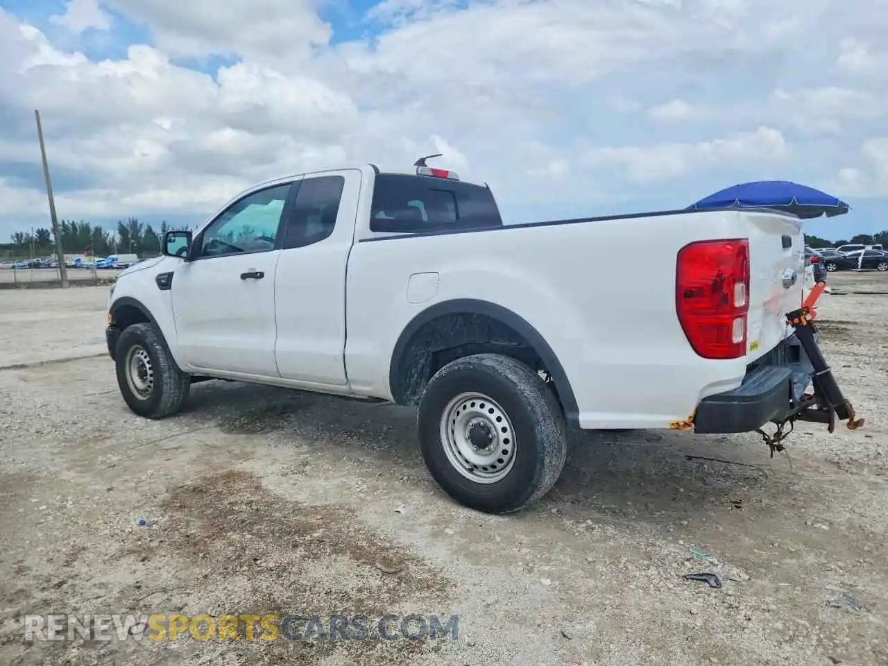 2 fotografías del automóvil dañado 1FTER1EH1MLD36051 FORD RANGER 2021