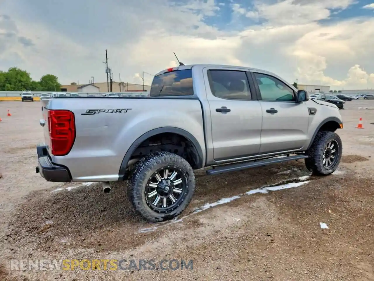 3 Photograph of a damaged car 1FTER4EH5MLD42176 FORD RANGER 2021