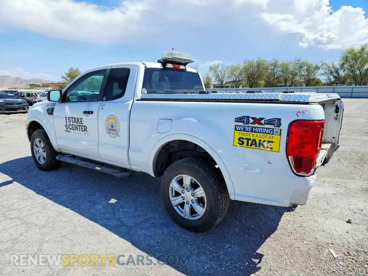 2 fotografías del automóvil dañado 1FTER1FH2NLD46412 FORD RANGER 2022