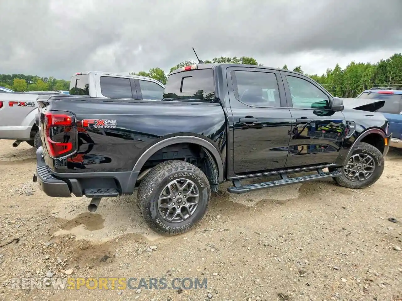 3 fotografías del automóvil dañado 1FTER4HH7RLE53847 FORD RANGER 2024