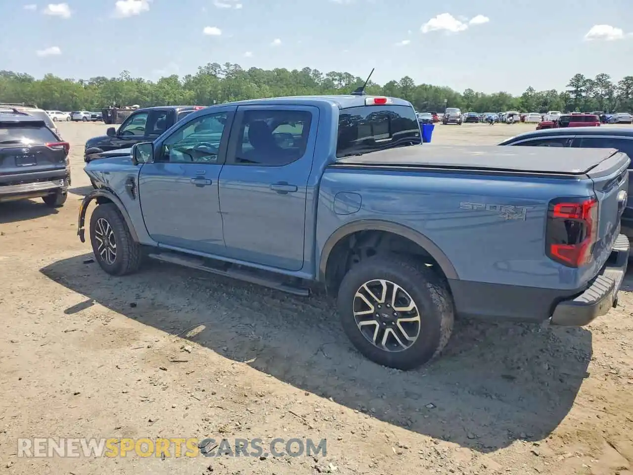 2 Фотография поврежденного автомобиля 1FTER4KH2RLE10123 FORD RANGER 2024