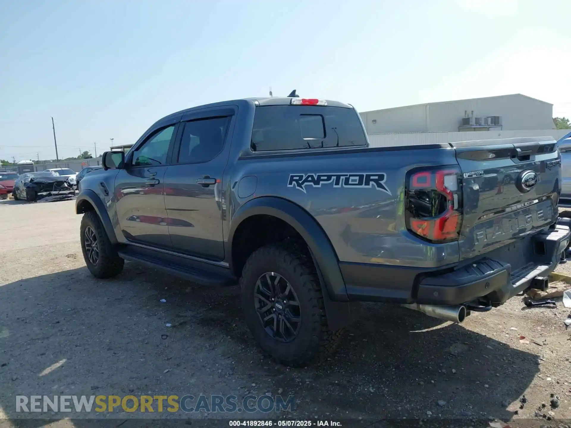 3 fotografías del automóvil dañado 1FTER4LR3RLE10431 FORD RANGER 2024