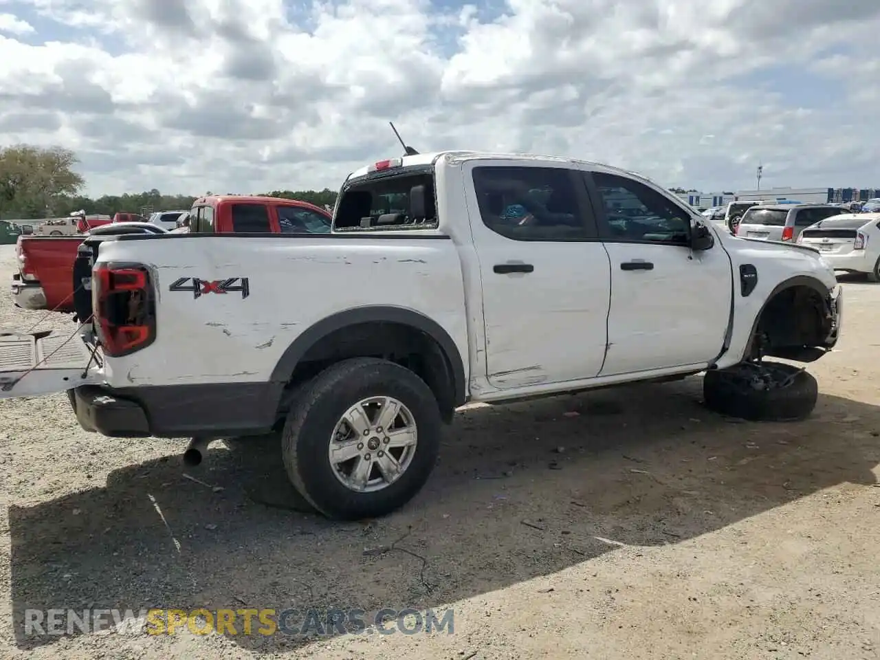 3 Photograph of a damaged car 1FTER4PH3RLE48663 FORD RANGER 2024